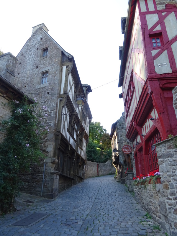 Dinan13.jpg
