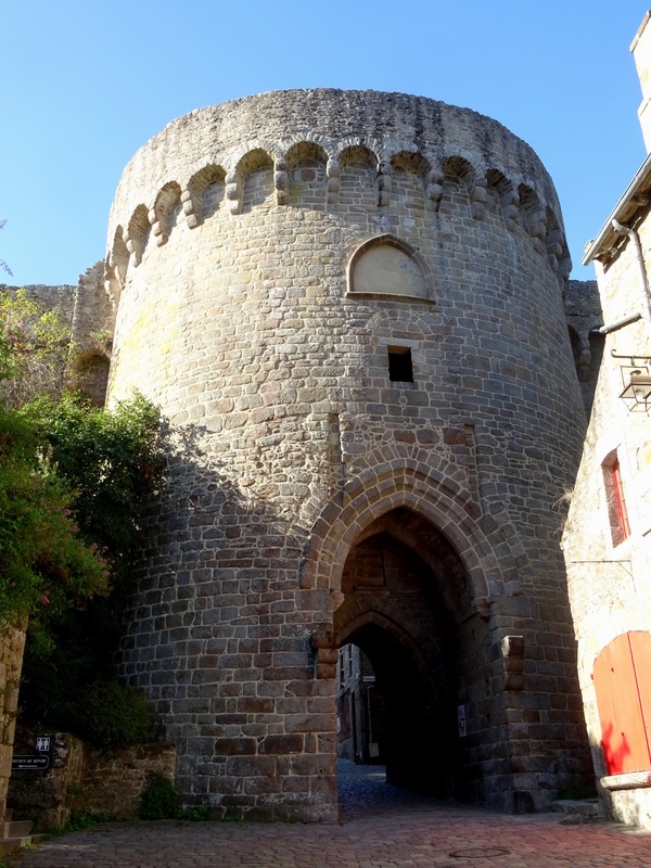 Dinan16.jpg