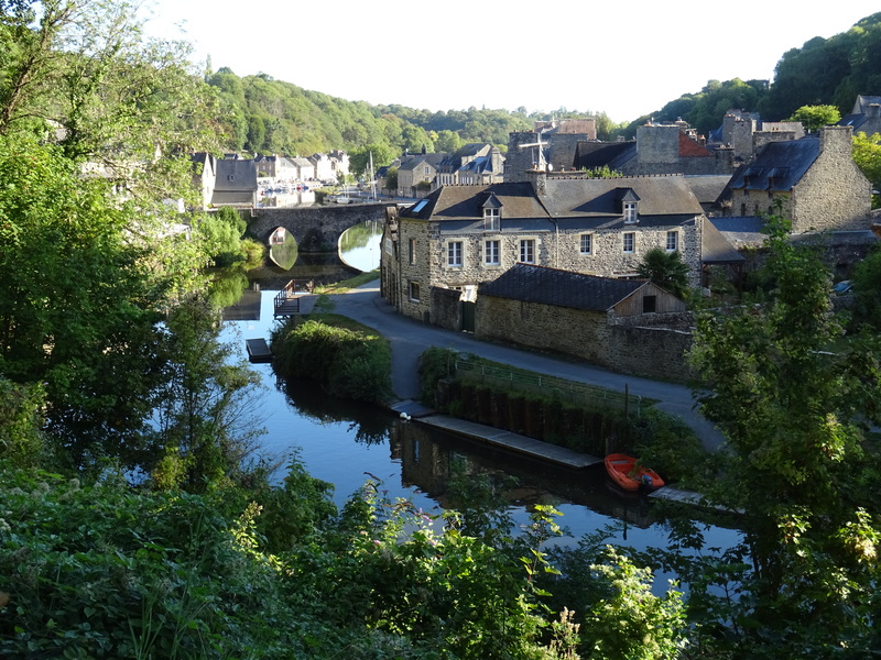 Dinan7.jpg