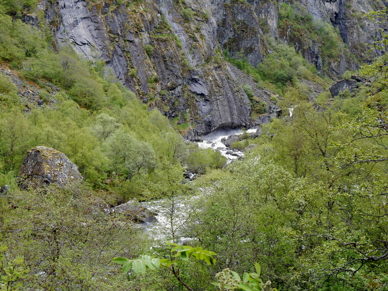 Voringsfossen11.jpg