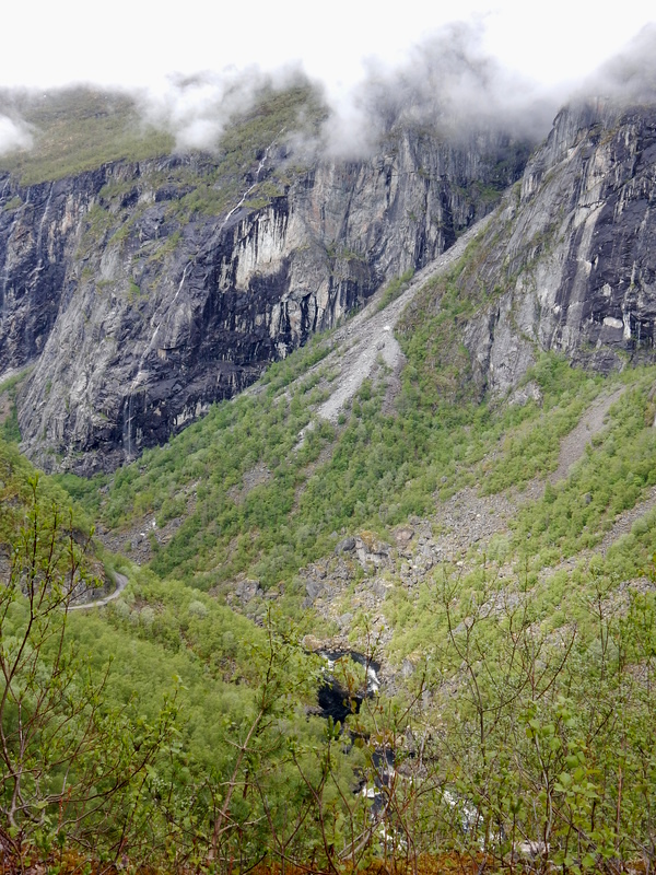 Voringsfossen14.jpg